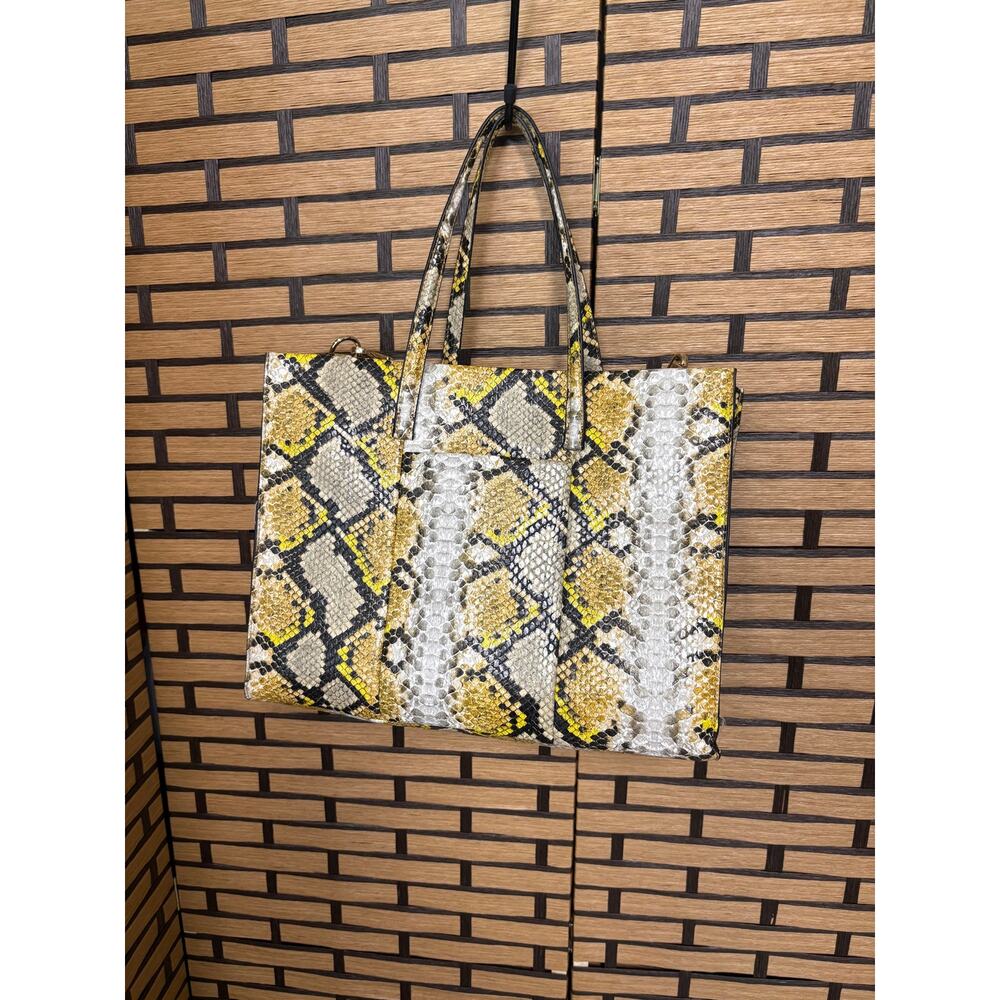 Jason Wu Snakeskin Print Gold Tote Bag - Picture 2 of 10